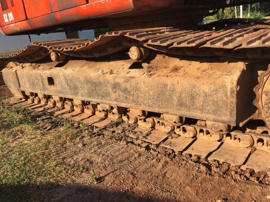 ขายด่วน เฟลมล่าง HITACHI EX200-2-3 M LC