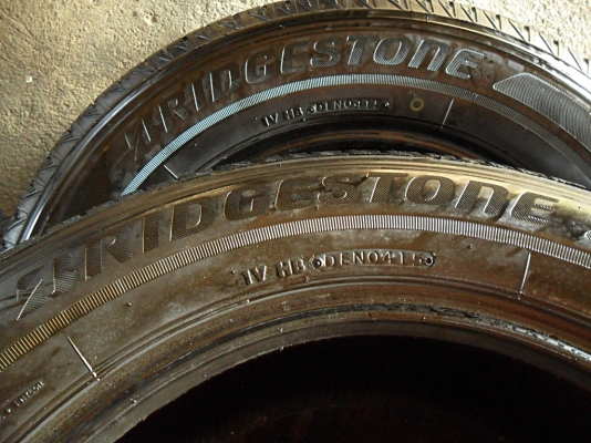 ยาง16 กระบะ-รถตู้ บริดสโตน 215-65-16 ลงพื้นปลายปี15 ดอกเกือบ1เซ็น (4เส้น 3,800)