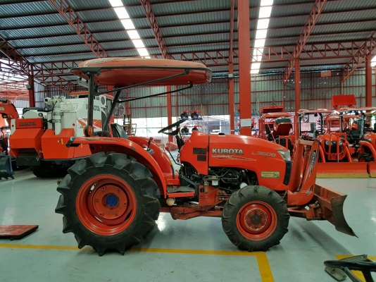 ขายคูโบต้า36แรง ขายคูโบต้า36แรง