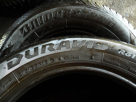 ยางกระบะ-รถตู้ ขอบ16 บริดสโตน 215-65-16ลงพื้นปี14 ดอกหนา1เซ็น