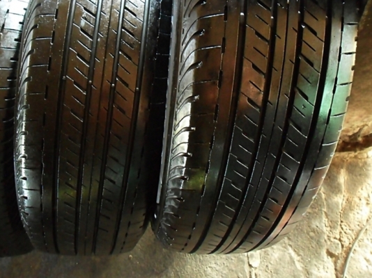 ยางกระบะ-รถตู้ ขอบ16 บริดสโตน 215-65-16ลงพื้นปี14 ดอกหนา1เซ็น