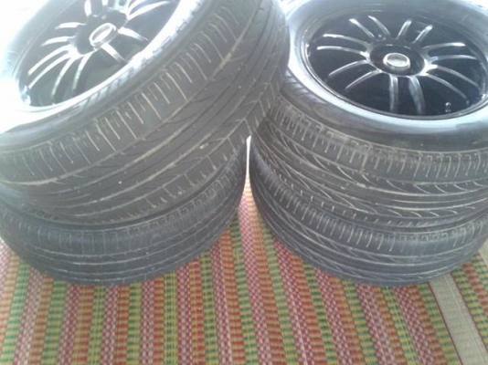 ล้อแม็คสวยๆๆขอบ18 พร้อมใช้จำนวน4 วง ล้อแม็คสวยๆๆขอบ18 พร้อมใช้จำนวน4 วง