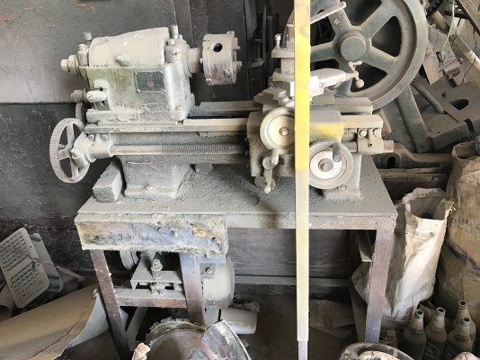 ขายเครื่องกลึง3ฟุตครึ่งเดินฟีดปอกผิวได้ราคาเบาๆนะครับเอาไปใช้ครับ