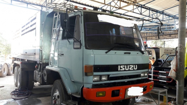 ขายรถพ่วงดัมพ์ แม่+ลูก ISUZU นางฟ้า 240 วางเครื่อง 320 แรง ลูก 2 เพลา ทะเบียนพร้อม