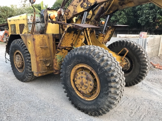 ขายรถตัก Kawasaki KLD6 ; รถเก่าญี่ปุ่น 100\%;  สภาพสวย สนใจติดต่อ 081-9485494