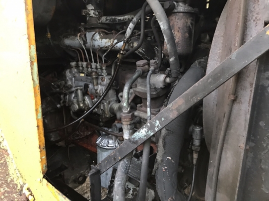 ขายรถตัก Kawasaki KLD6 ; รถเก่าญี่ปุ่น 100\%;  สภาพสวย สนใจติดต่อ 081-9485494