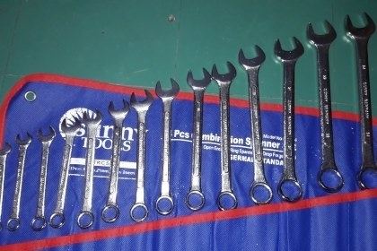 ขายประแจแหวนข้างปากตาย8-24 SUNNY TOOLS. ใหม่เก่าเก็บ