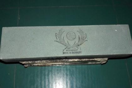 ขายหินลับมีดตรารวงข้าวขนาด2"&times;8"&times;1" MADE IN GERMANY.