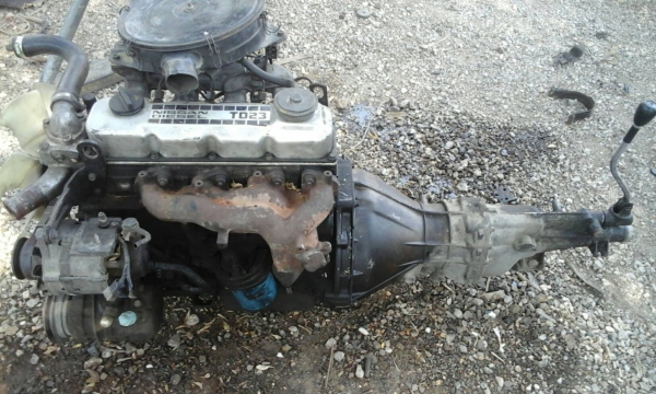 ขายเครื่องTD23พร้อมเกียร์ เครื่องแน่นเกียร์ไม่หลุดไม่หอน089-2095791