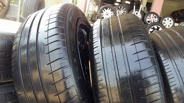 ขายล้อแม็กใหม่ยังไม่เคยใช้งาน te37 15"