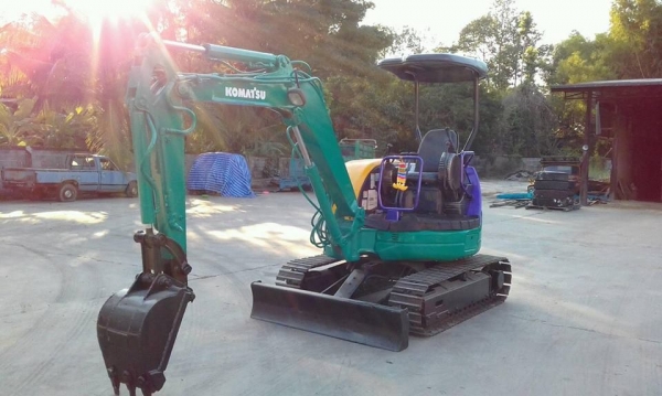 ขายแบคโฮ PC 30MR  พร้อมใช้งาน  มีลายหัวเจาะ