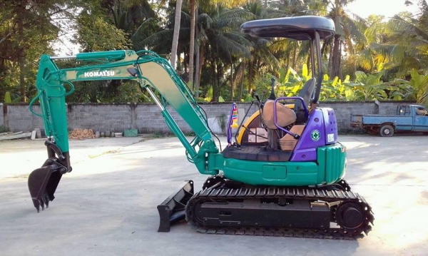 ขายแบคโฮ PC 30MR  พร้อมใช้งาน  มีลายหัวเจาะ