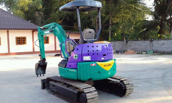 ขายแบคโฮ PC 30MR  พร้อมใช้งาน  มีลายหัวเจาะ