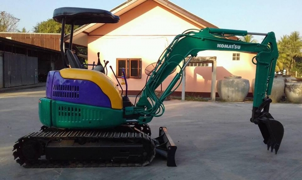 ขายแบคโฮ PC 30MR  พร้อมใช้งาน  มีลายหัวเจาะ