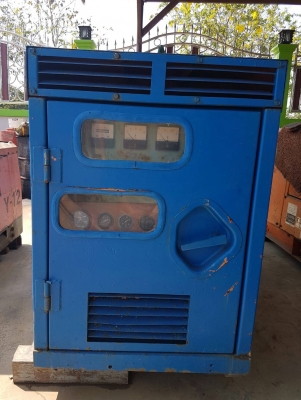 ขายเครื่องปั่นไฟ Denyo 23 Kva พร้อมใช้งาน  081-8481185 091-4902228