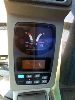 ขายรถแบคโฮ KOBELCO SK200 YN08 แอร์ไฟฟ้า เล่มทะเบียนพร้อม สนใจโทร 081-970-1072