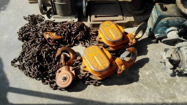 ** SOLD ** รอกโซ่สาวญี่ปุ่น VITAL Made in JAPAN 3 ตัน ของลงตู้ลื่นๆมาเทสได้