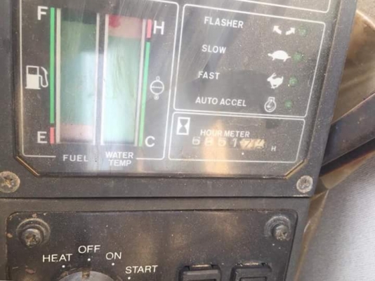 ขาย KOBELCO SK120-1  มาร์ทรี  เก่าญี่ปุ่นแท้  สภาพสวย  เครื่องปั๊มดี  ซีเรียลสูง  6,XXX ชั่วโมง  ลองระบบกันได้ทุกวัน  โทร  089-3818694  ดวงนภา