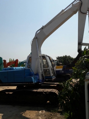 ขาย KOBELCO SK120-1  มาร์ทรี  เก่าญี่ปุ่นแท้  สภาพสวย  เครื่องปั๊มดี  ซีเรียลสูง  6,XXX ชั่วโมง  ลองระบบกันได้ทุกวัน  โทร  089-3818694  ดวงนภา