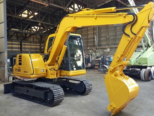 PC60-7-55123 (พร้อมใบมีดหน้าและลายหัวเจาะ) PC60-7-55123 (พร้อมใบมีดหน้าและลายหัวเจาะ)