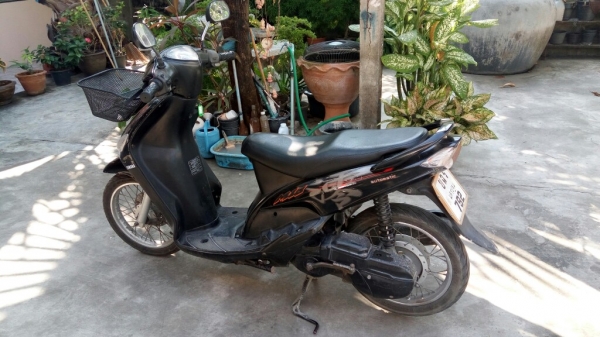 ขายรถบ้านมิโอเดิมๆ ภาษีไม่ขาดพร้อมโอน