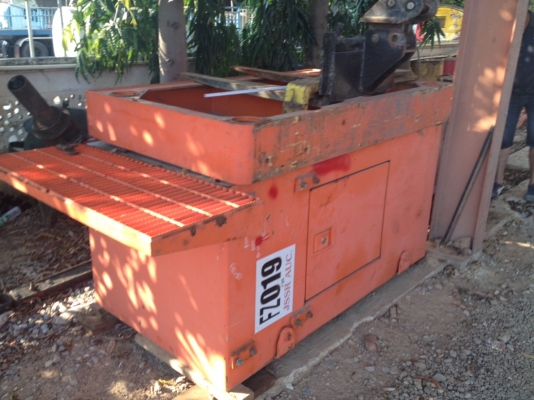 ขายด่วน ตู้ เสริมความสูง หัวเก่ง  แม้คโคร pc 200  สภาพสวย เก่าเก้บ  25000