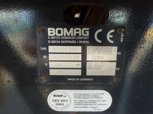 รถบด BOMAG รุ่น BW 212 D-3