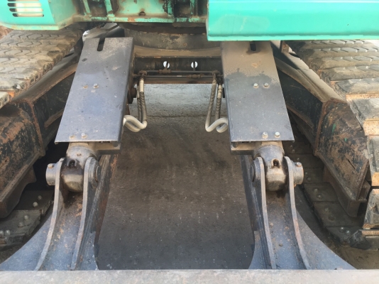 Kobelco SK135SR-1ES #YY04-09435 รถขุดนำเข้าจากญี่ปุ่น โทร. 080-6565422 (หนิง)