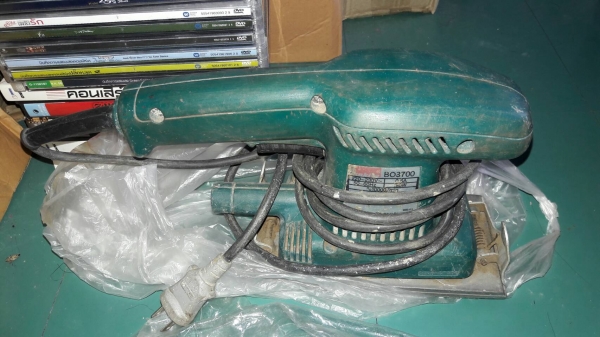 ขายเครื่องขัดไม้MAKITA BO3700 แบบสั่นมือสองสภาพใช้งาน