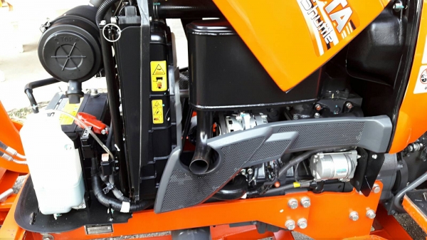 ขายรถไถคูโบต้า  KUBOTA   L 3608SP พร้อมชุดใบมีดดันหน้าคานล่าง  ผาน6