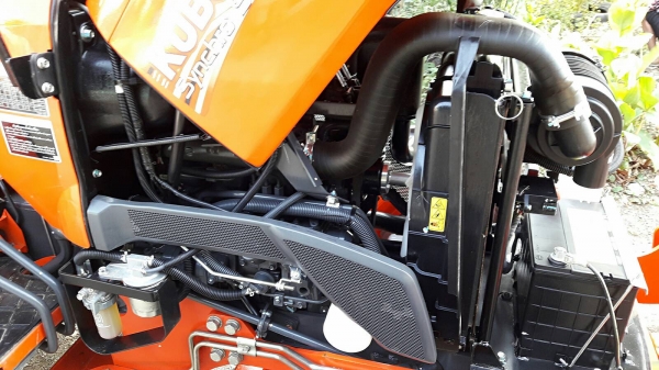 ขายรถไถคูโบต้า  KUBOTA   L 3608SP พร้อมชุดใบมีดดันหน้าคานล่าง  ผาน6