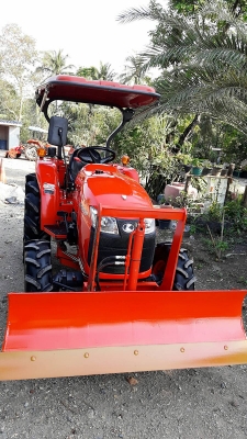 ขายรถไถคูโบต้า  KUBOTA   L 3608SP พร้อมชุดใบมีดดันหน้าคานล่าง  ผาน6