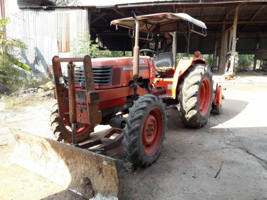 ขายด่วน รถไถkubota m5000su  2เพลา ปี52ขายราคา 380,000