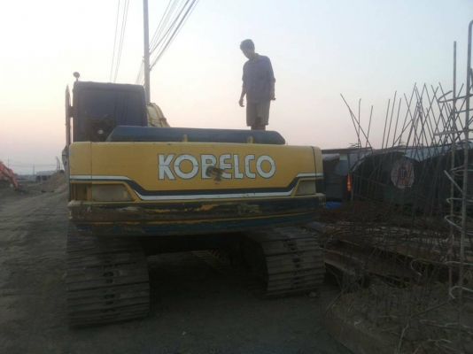 ขายรถขุดแบ็คโคSK200-3มาร์คทรี บูมสวยไฟฟ้าตัด ช่วงล่างดี บูมสวยเครื่องเดิมปั๊มK3V ขายรถขุดแบ็คโคSK200-3มาร์คทรี บูมสวยไฟฟ้าตัด ช่วงล่างดี บูมสวยเครื่องเดิมปั๊มK3V