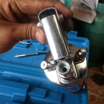 ขายกระบอกอัดจาระบีงานเยอรมันสวยแข็งแรงMade in Germany.