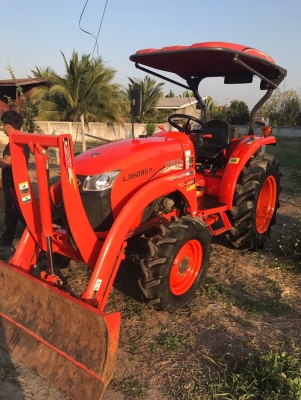 รถไถL3608SP. สีเดิม100\%.  สวยสุดๆ.  มีอุปกรณ์ให้เลือก