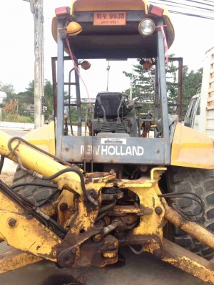 ขายด่วน รถตักหน้าขุดหลัง สภาพพร้อมใช้งาน เอกสารล่มทะเบียน