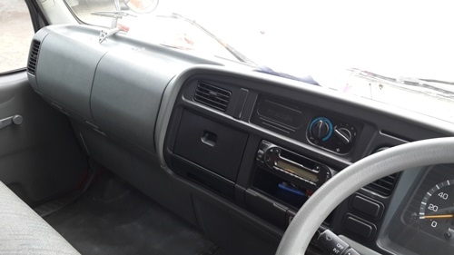 ขายรถหกล้อมือสองสภาพป้ายแดง