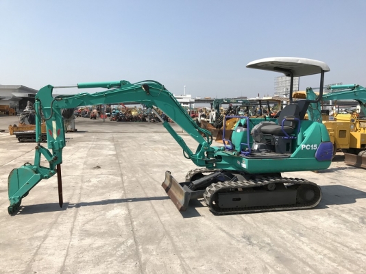 Komatsu PC15-3E Very good condition from JAPAN