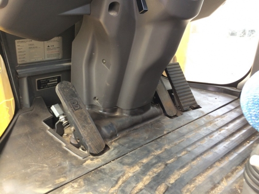 รถตัก TCM/Hitachi รุ่น ZW310-A ปี 2010 (ขนาดเท่ากับ Cat 966H) นำเข้าจากญี่ปุ่น ราคาไม่แพงครับ รถตัก TCM/Hitachi รุ่น ZW310-A ปี 2010 (ขนาดเท่ากับ Cat 966H) นำเข้าจากญี่ปุ่น ราคาไม่แพงครับ