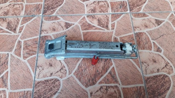 แม่แรง BENZ แบบมิเนียม