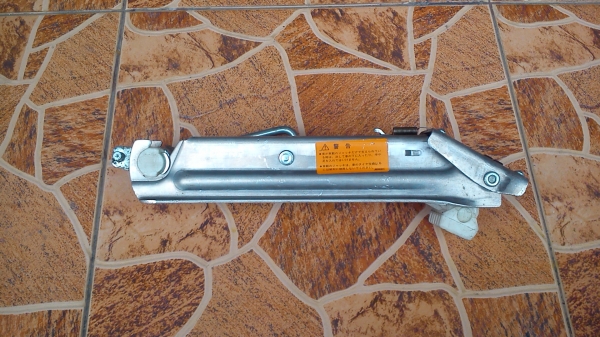 แม่แรง BENZ แบบมิเนียม