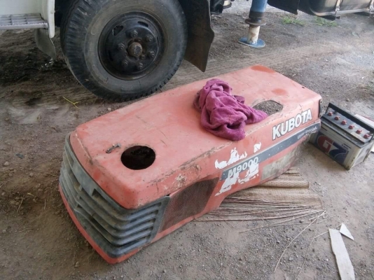 ขายรถไถคูโบต้า M 9000 พร้อมดันหน้า  เล่มพร้อม
