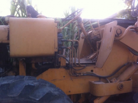 ขายรถตัก ล้อยาง ขายรถตัก ล้อยาง