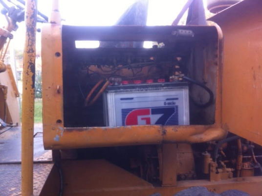 ขายรถตัก ล้อยาง ขายรถตัก ล้อยาง