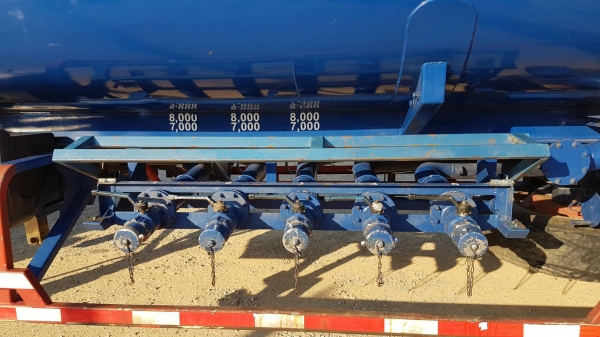 ขาย HINO MEGA FM2P 380 แรงม้า ปี 52 หัวลาก แทงค์ 40,000 ลิตร พร้อมแยกขายหัวหาง ราคาคุยกัน สภาพพร้อมใ