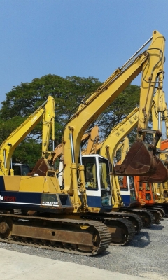 ต้องการขายรถขุดยี่ห้อ KOMATSU-PC120-3 รถนอกนำเข้าจากญี่ปุ่น