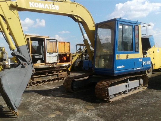 ขาย แบคโฮ KOMATSU PW60-3 เก่านอก สภาพดีพร้อมใช้งาน เอกสารใบอินวอยซ์