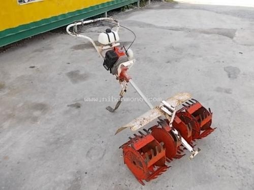 ราคาพิเศษ!! เครื่องกำจัดวัชพืชในร่องข้าว KIORITZ  PC-501E เพียง 8,000 บาท รหัสสินค้า : 80803128 www.nihonmono.com