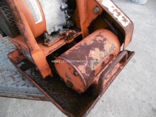 ราคาพิเศษ!! เครื่องตบดิน MIKASA  MVC-40F เพียง 10,000 บาท รหัสสินค้า : 80803478 www.nihonmono.com